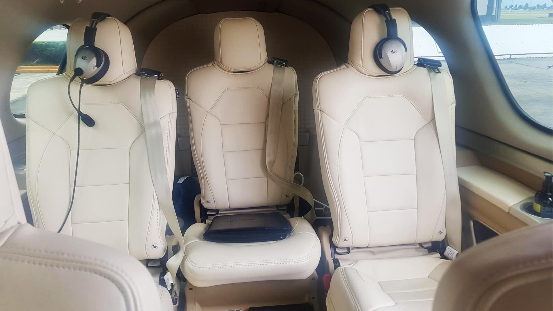 Cirrus Vision Jet interior cabin